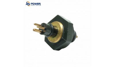 Rubber Molded Bulkhead Connector - 3 Pin Male XSG-3-BCL